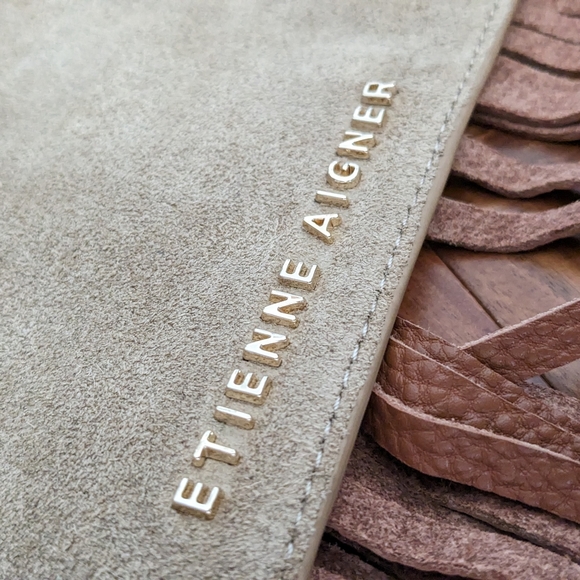 Etienne Aigner Moda Suede Fringe Wristlet Nwt ❤️ - Picture 9 of 9